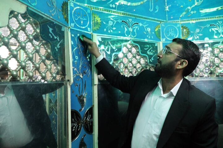 مرقد مطهر فرزندان عباس(ع) در منطقه ۹ غبارروبی شد