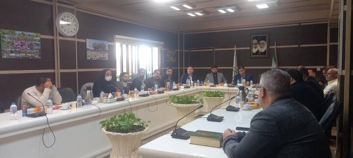 نشست ستادی امور مناطق سازمان زیباسازی شهر تهران؛ تاکید بر اصلاح فوری معضلات شهری در منطقه ۵
