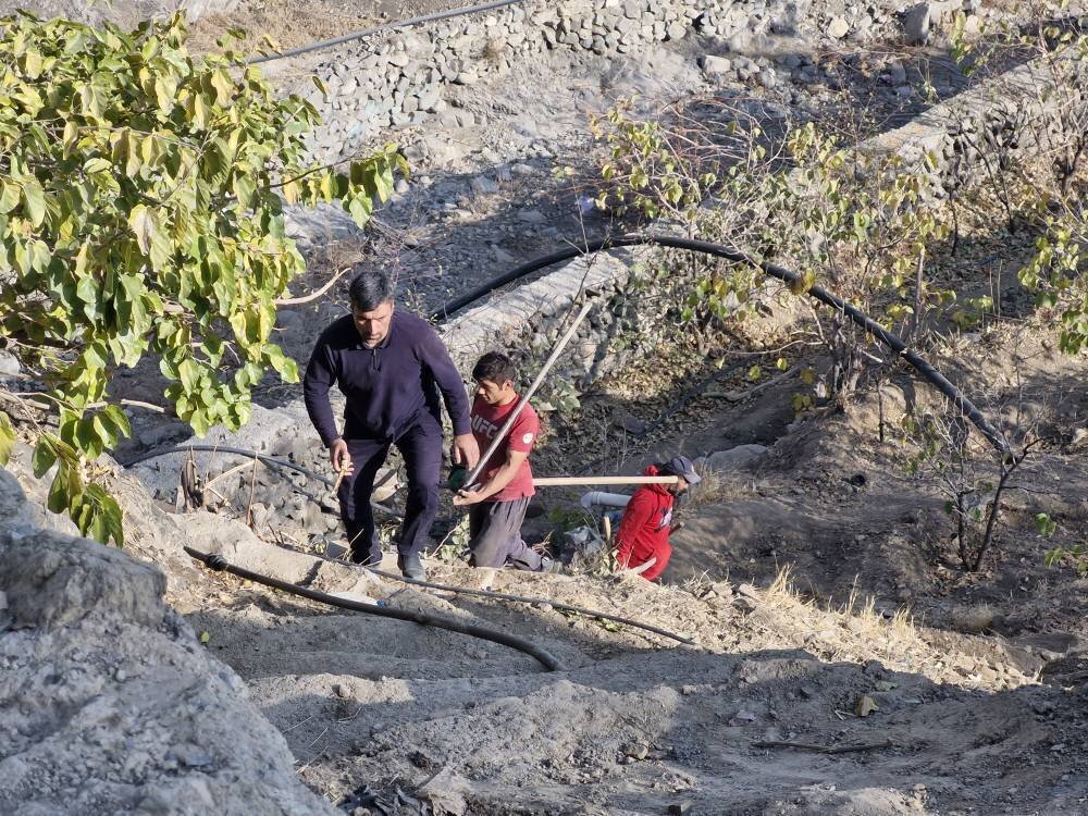 جلوگیری از تخریب بستر رودخانه و جمع‌آوری ادوات ساخت و ساز غیرمجاز در حریم روستای کشار بالا
