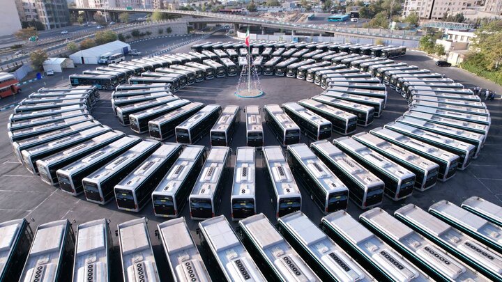 کاهش چشم‌گیر مصرف گازوییل در تهران؛ ورود ۳۹۰ اتوبوس برقی به ناوگان شرکت واحد تنفس تازه برای هوای پایتخت