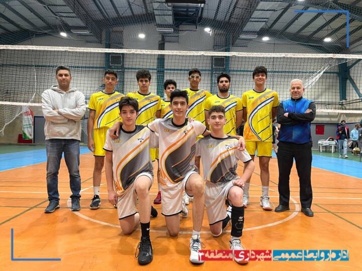 اختتامیه مسابقات والیبال رده‌سنی ۱۶ تا ۲۰ سال پهنه شمال‌شرق قهرمان شهر ۴