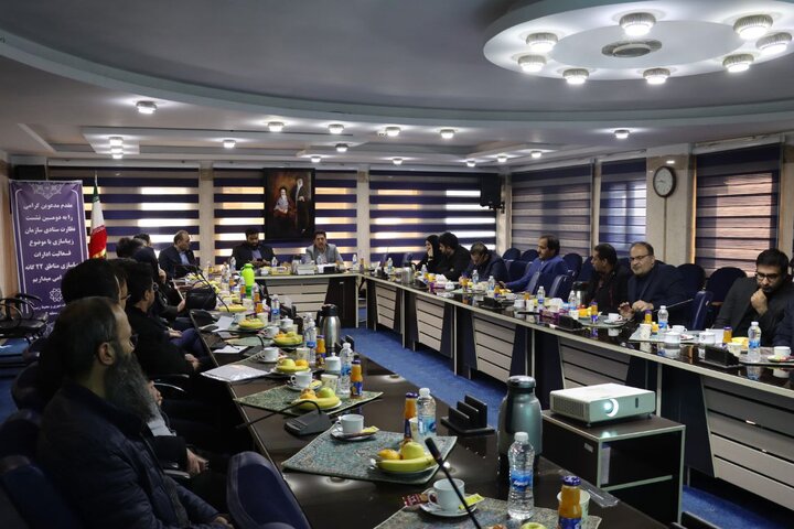 تاکید بر انسجام بصری و ساماندهی تابلوهای غیرمجاز در نشست نظارت ستادی منطقه ۴