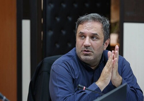 اجرای بیش از ۴۰ کیلومتر خط‌کشی محوری در معابر منطقه ۵