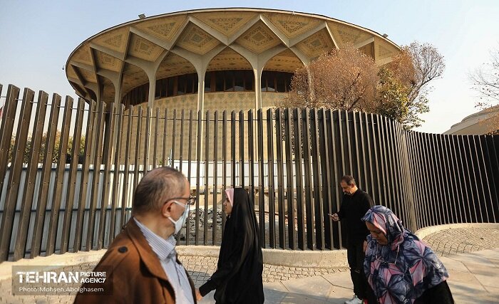 ادامه عملیات محوطه‌سازی و ساماندهی اطراف تئاتر شهر پس از حواشی رسانه‌ای اخیر