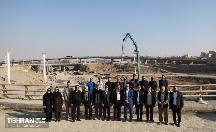 بازدید معتمدین محلات منطقه یک از چند پروژه شهری / تمجید منصور برزگر از پروژه های شهری