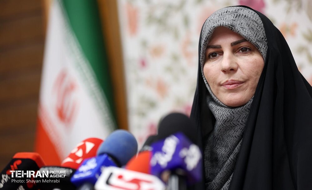 نشست خبری ویژه برنامه‌های گرامیداشت هفته زن و روز مادر