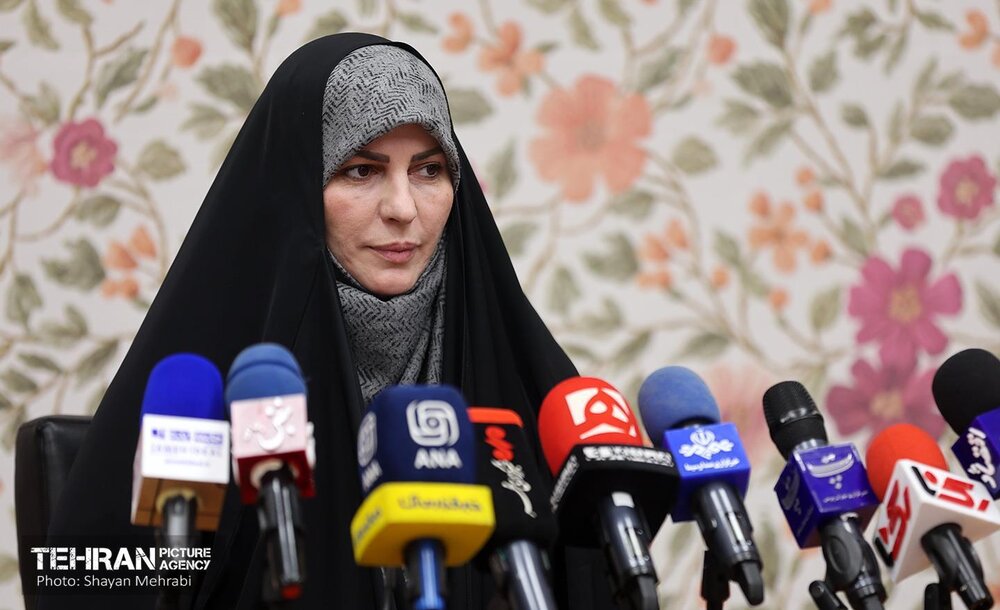 نشست خبری ویژه برنامه‌های گرامیداشت هفته زن و روز مادر