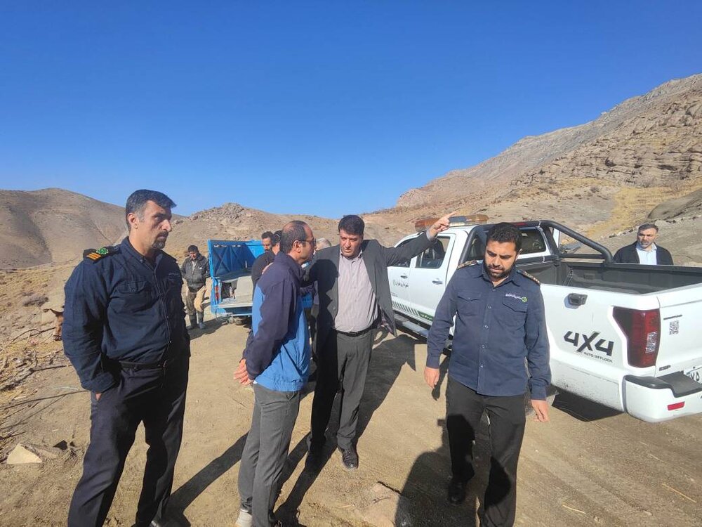 بازدید مدیران حریم شهر تهران از ارتفاعات شمال‌غرب پایتخت