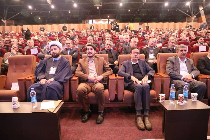 گرامیداشت روز جهانی خاک با شعار «خاک‌های سالم برای شهرهای سالم» برگزار شد