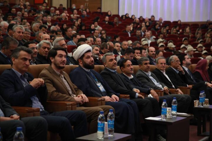 گرامیداشت روز جهانی خاک با شعار «خاک‌های سالم برای شهرهای سالم» برگزار شد