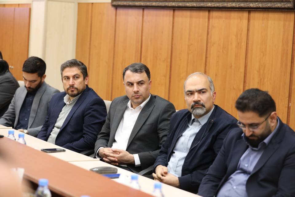 ورود دو رام قطار ملی به ناوگان مترو نشان دهنده توان و همت بلند ایرانی است