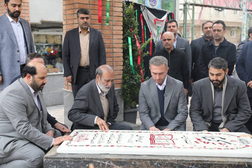 افتتاح پایانه تاکسیرانی شهید آرمان علیوردی/ مقبرهالشهدای جنتالفردوس