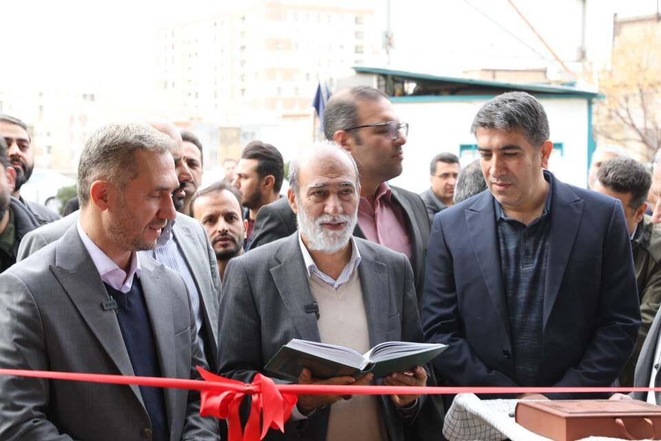 افتتاح پایانه تاکسیرانی شهید آرمان علیوردی/ مقبرهالشهدای جنتالفردوس