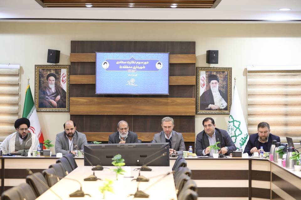 انعقاد قرارداد خرید و تولید ۵۷۰۰ اتوبوس در دوره ششم/ مشکل پسماند بدون مشارکت مردم حل نمیشود