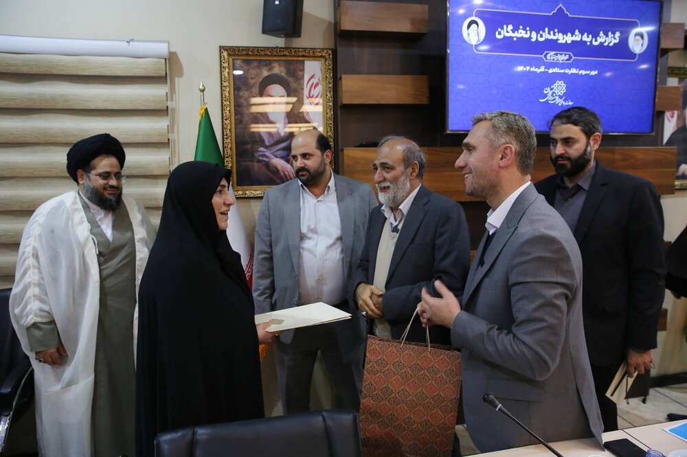 انعقاد قرارداد خرید و تولید ۵۷۰۰ اتوبوس در دوره ششم/ مشکل پسماند بدون مشارکت مردم حل نمیشود