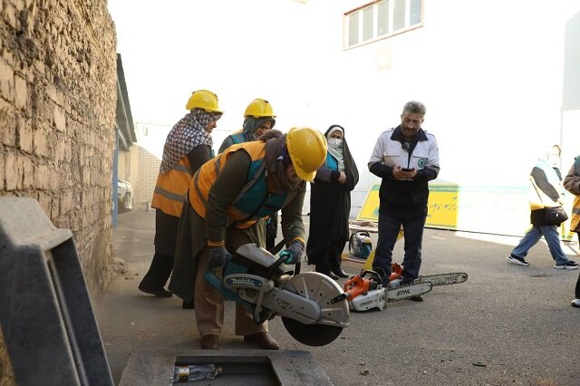 برگزاری تمرین‌های عملیاتی تجهیزات پایگاه‌های مدیریت بحران در ۲۲ منطقه تهران