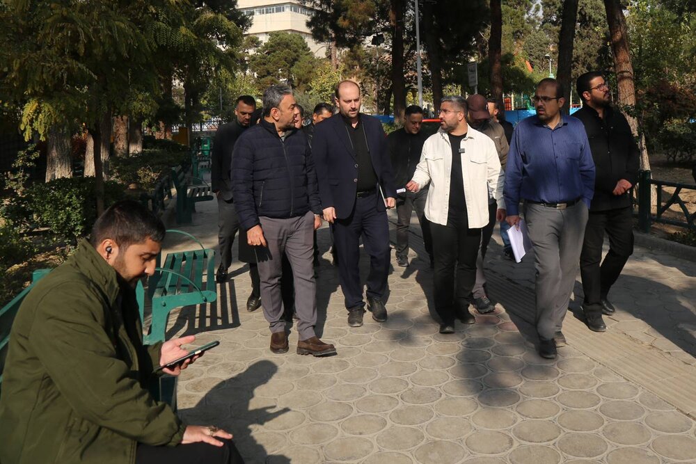 ارتقای ایمنی،استانداردسازی تجهیزات و نشاط اجتماعی بوستانهای منطقه ۱۳