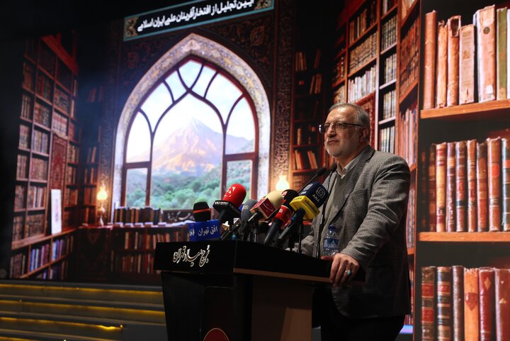 تقدیر از نخبگان، تقدیر از خودباوری متکی بر ایمان است/ تخصیص حدود ۲۰۰ هکتار فضا در اقصی نقاط تهران برای فعالیت اهالی علم