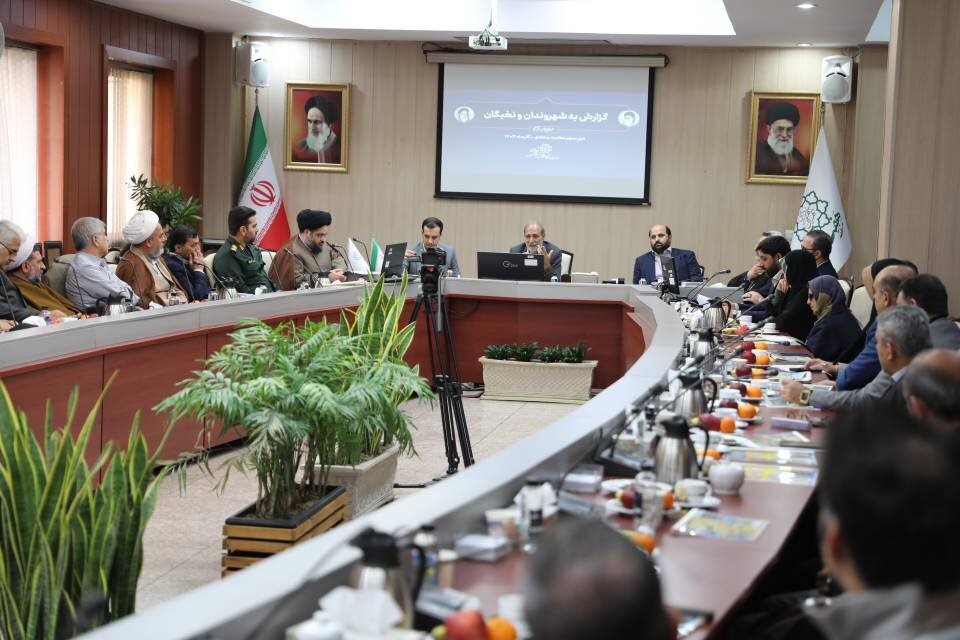 کانون جوانان باید در همه مناطق راه‌اندازی شود/ حمل‌ونقل عمومی، اولویت نخست مدیریت شهری است