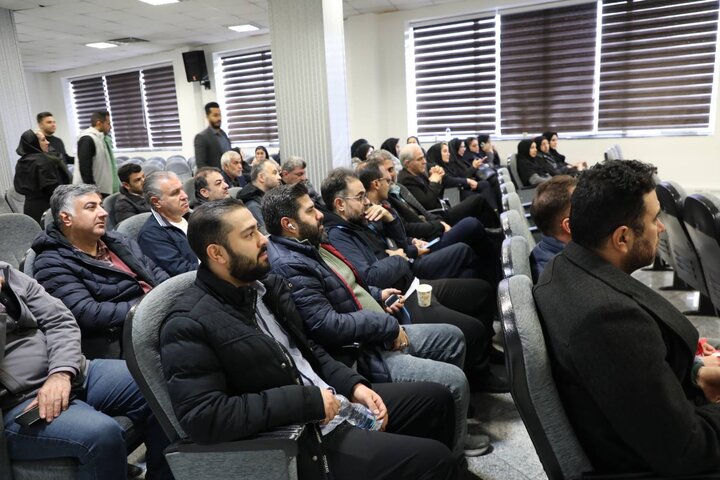 آموزش نظرسنجی طرح «من شهردارم ۴» ویژه سفیران منطقه ۲۲