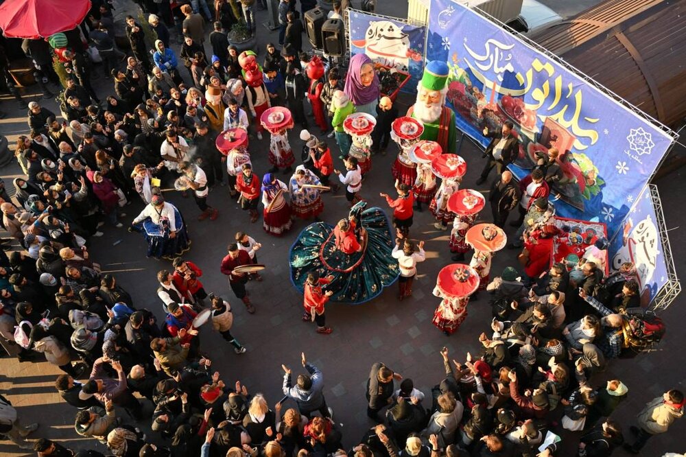 کارناوال شادی شب یلدا؛ روایت آیین‌های بومی و نشاط شهری از میدان قدس تا تجریش