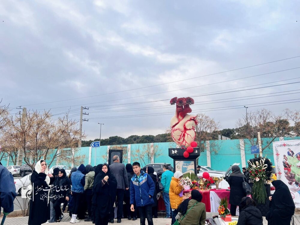 برگزاری مراسم «یلدای زندگیبخش» در قطعه جانآفرینان بهشت زهرا(س)