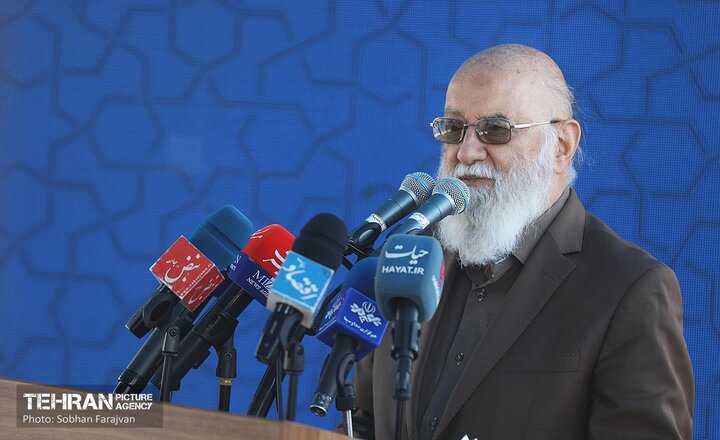 تاکسی‌های اینترنتی زیرمجموعه کدام نهاد هستند که بر کرایه بالای‌شان نظارت نمی‌شود؟ / تاکید بر مطرح شدن انتقادات با سند و مدرک