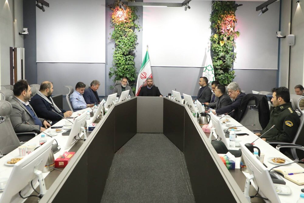 بررسی املاک معارض طرح تعریض خیایان پیروزی