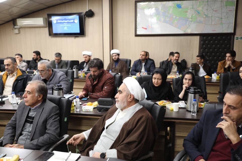 کار جهادی پاسخی به مطالبات مردم است