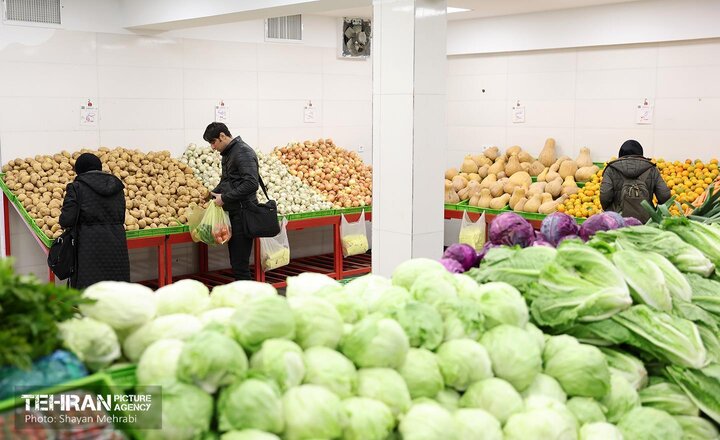 ۵ بازار میوه و تره‌بار افتتاح شد