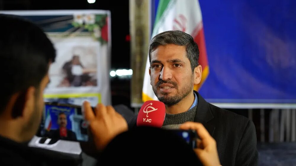 از کارتنخواب کتابخوان تا پیرمرد ۹۱ ساله و رویای پرواز