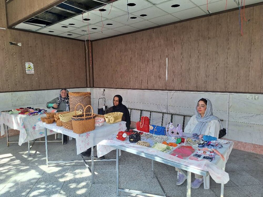 راهاندازی بازارچه دائمی خوداشتغالی بانوان در منطقه ۱۰؛ گامی مؤثر در حمایت از تولید و اقتصاد خانواده