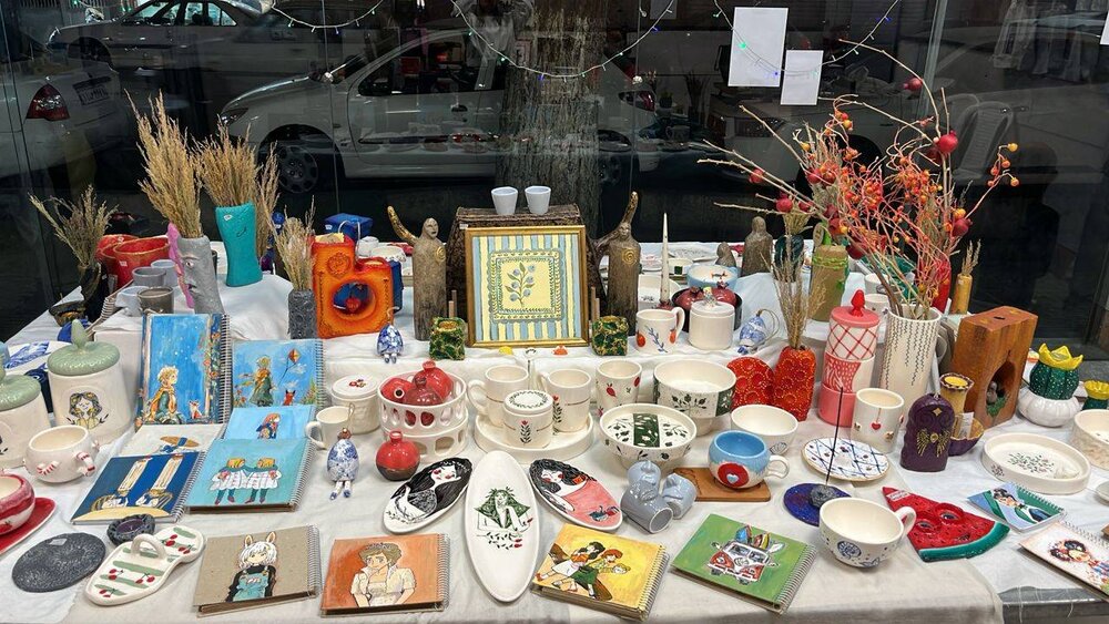 راه‌اندازی بازارچه دائمی خوداشتغالی بانوان در منطقه ۱۰؛ گامی مؤثر در حمایت از تولید و اقتصاد خانواده