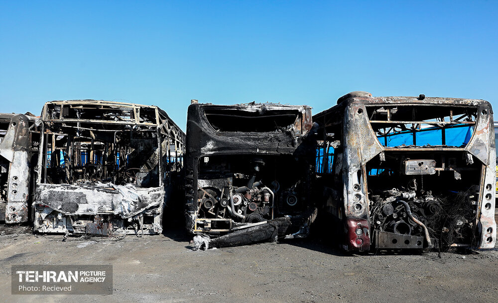 خواستند اتوبوس را با سرنشینانش آتش بزنند / حمله با شمشیر و قمه به جرم خدمت به مردم