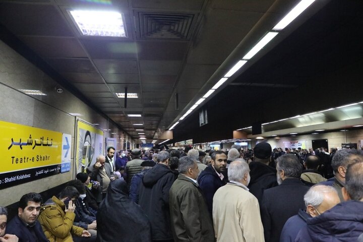 مترو برای شرکت‌کنندگان مراسم تشییع پیکر شهدای مقاومت ملی در تمامی خطوط رایگان است