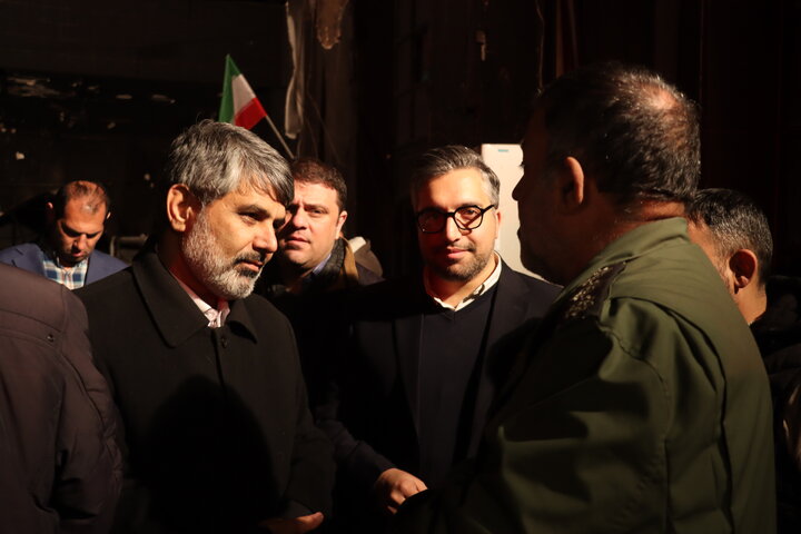 راهپیمایی "مسجد به مسجد" در منطقه ۴ تهران/ محکومیت هتک حرمت به مساجد و تجدید میثاق با آرمان‌های نظام