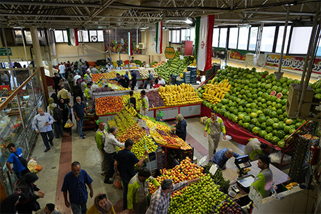 تمامی میادین و بازارهای میوه و تره‌بار شهرداری تهران امروز باز است