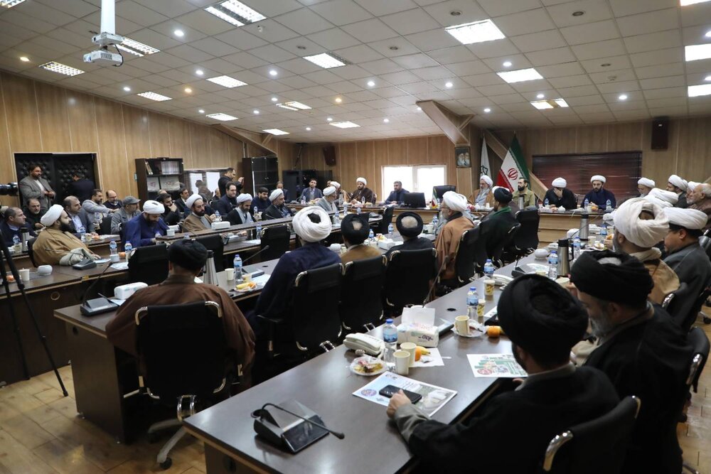 استفاده از ظرفیت مساجد منطقه ۱۳ برای توسعه فعالیت‌های فرهنگی مذهبی