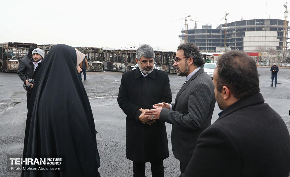 بازدید سفرا از تخریب اموال عمومی شهر