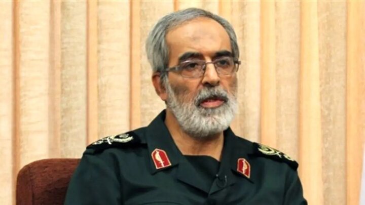 تقدیر جانشین قرارگاه ثارالله و عضو مجلس خبرگان از شهرداری پایتخت/ سردار نجات: نمایشگاهی از جنایات رژیم پهلوی هم راه‌اندازی شود