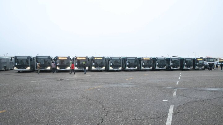 ۱۵ اتوبوس وارداتی دوکابین تا آخر هفته به تهران می‌رسند + جزییات