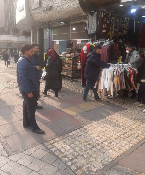 طرح مستمر ساماندهی بساط‌گستران از میدان ولیعصر(عج) تا مترو جهاد