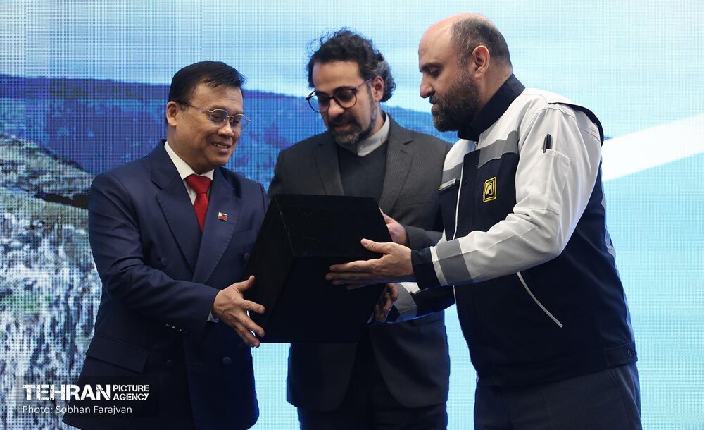 افتتاح نمایشگاه عکس «فیلیپین: مروارید پنهان»