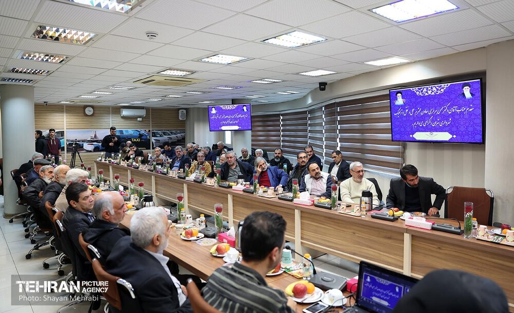 مراسم تقدیر از تاکسیرانان جانباز و ایثارگر شهر تهران