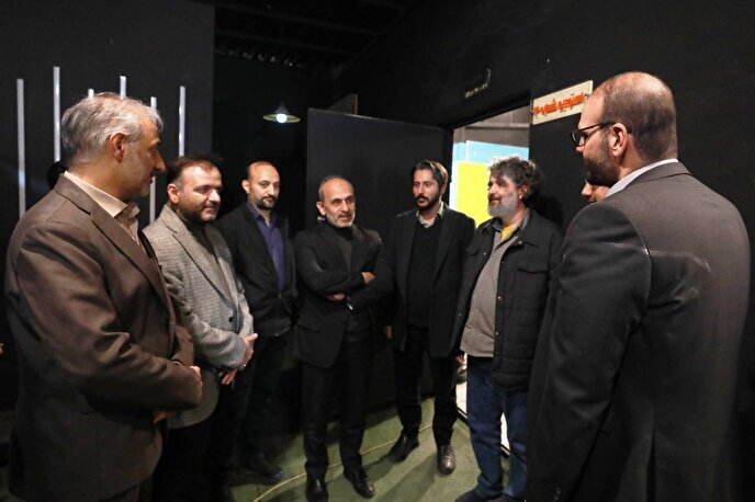 بازدید رئیس سازمان صداوسیما از باغ رسانه فرهنگسرای نوجوان