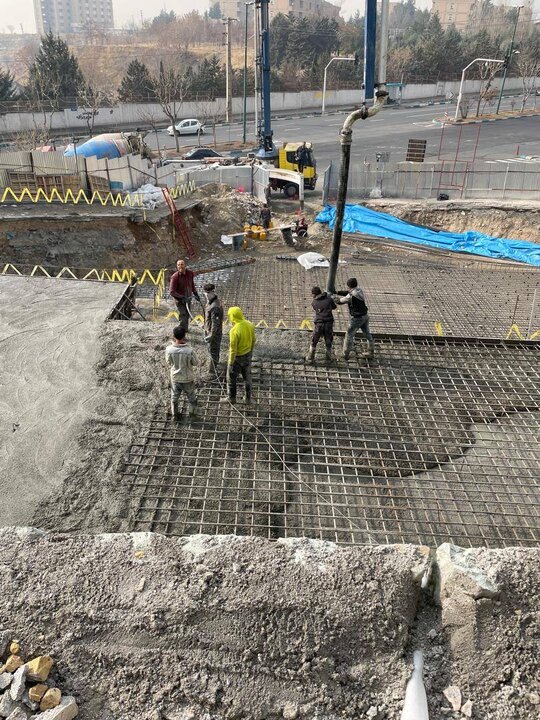 ثبت رکورد ۱۳۰۰ مترمکعب بتن‌ریزی در پروژه‌های منطقه یک در هفت روز