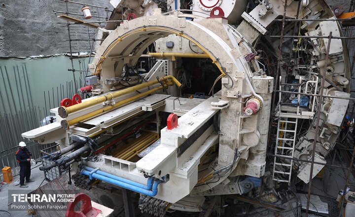 از افتتاح ایستگاه مترو تختی و ورودی سوم ایستگاه امام‌حسین(ع) گرفته تا عملیات حفاری مکانیزه قطعه دوم خط ۱۰ مترو