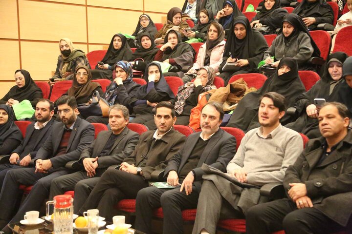 میزبانی منطقه ۱۰ از نشست هم‌اندیشی خانه‌های محیط زیست مساجد تهران