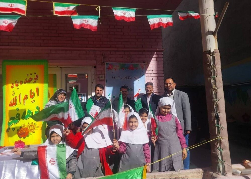 اجرای برنامه‌های فرهنگی، مذهبی و آموزشی در سرای محلات منطقه ۶