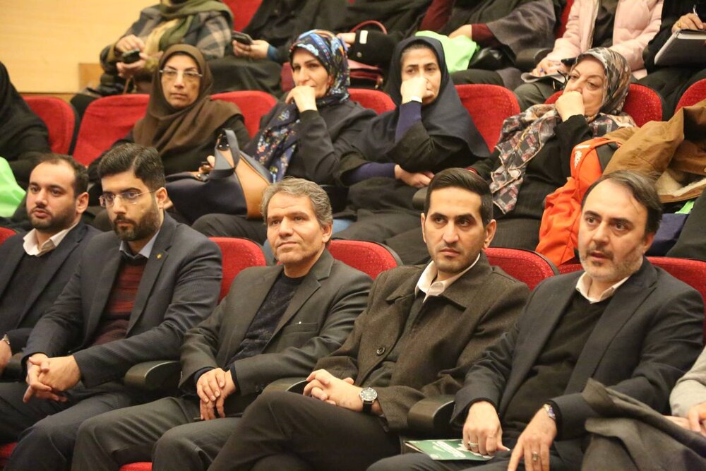 میزبانی منطقه ۱۰ از نشست هماندیشی خانههای محیط زیست مساجد تهران